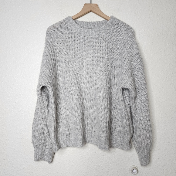 a new day Sweaters - A New Day Chunky Knit Crewneck Light Gray Pullover Sweater Women's Small XL